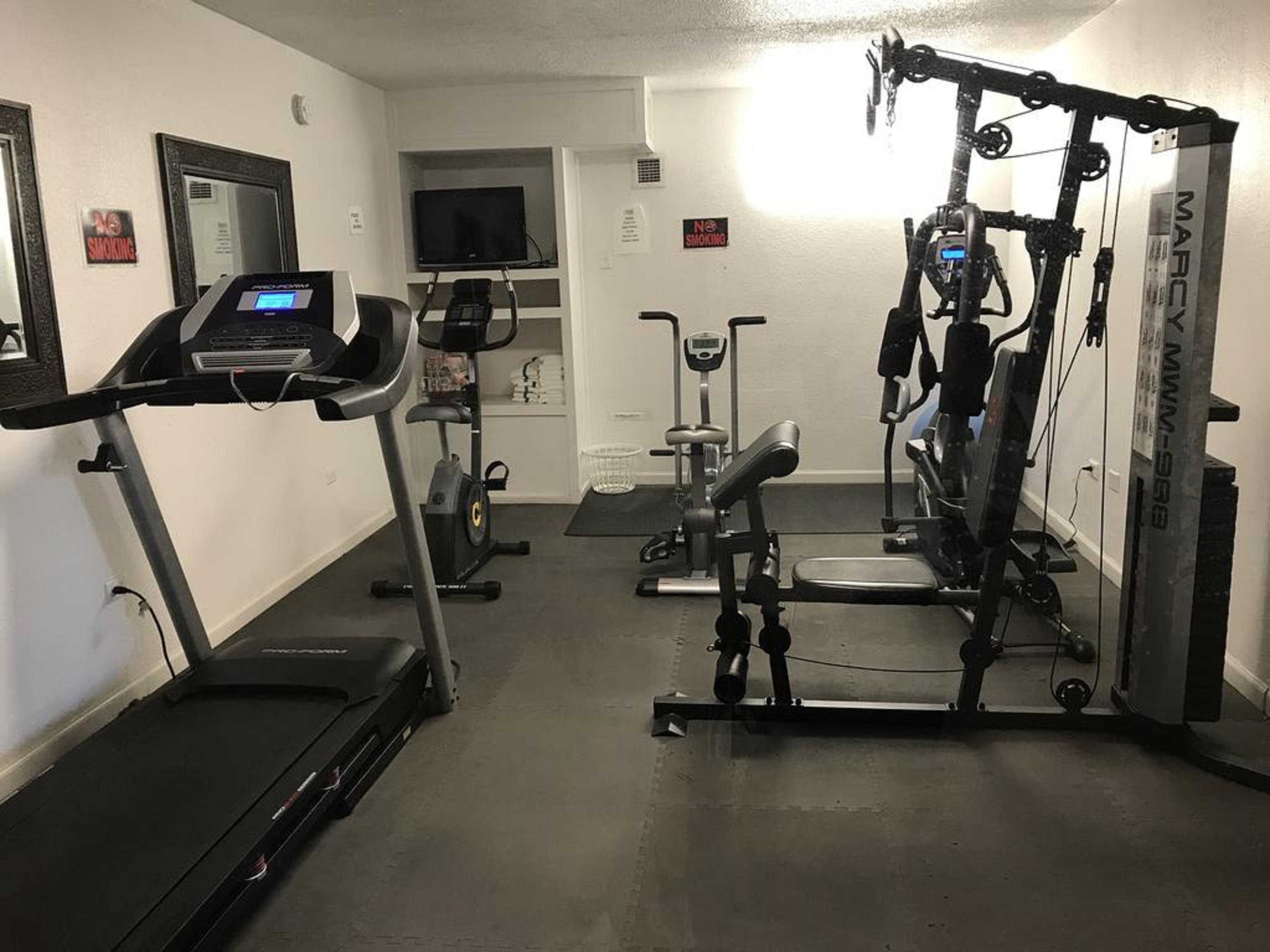 Carmel Inn And Suites Thibodaux Zewnętrze zdjęcie