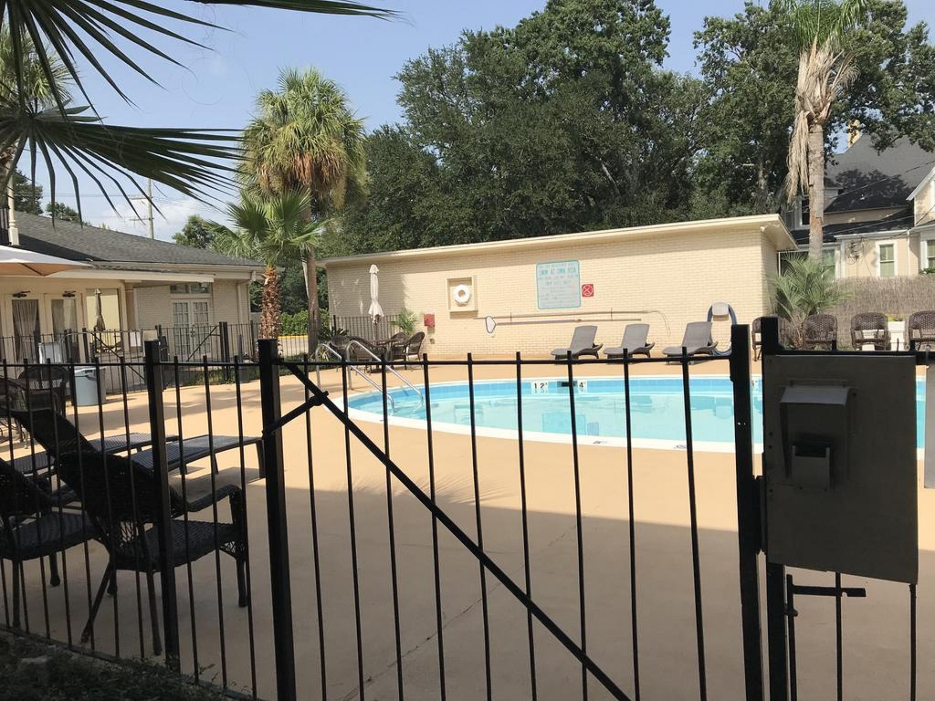 Carmel Inn And Suites Thibodaux Zewnętrze zdjęcie
