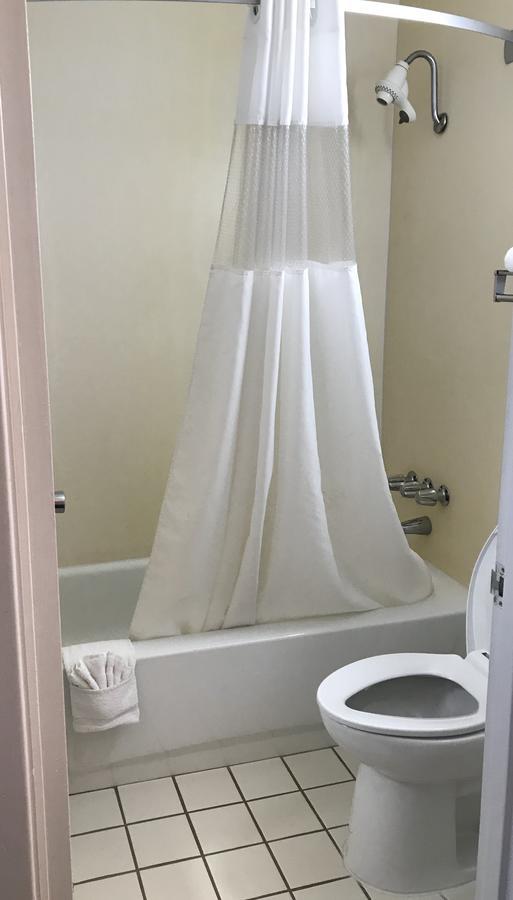 Carmel Inn And Suites Thibodaux Zewnętrze zdjęcie