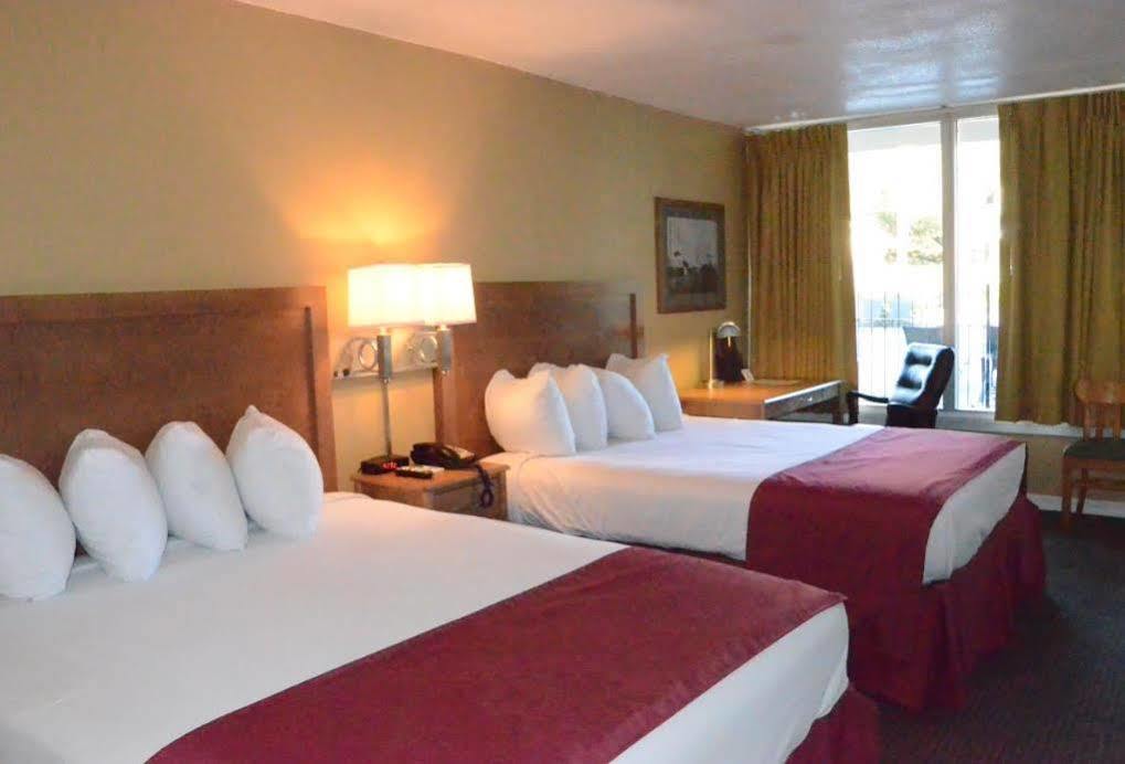 Carmel Inn And Suites Thibodaux Zewnętrze zdjęcie